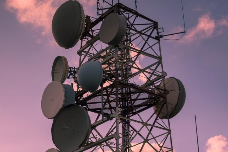 Antenna tower